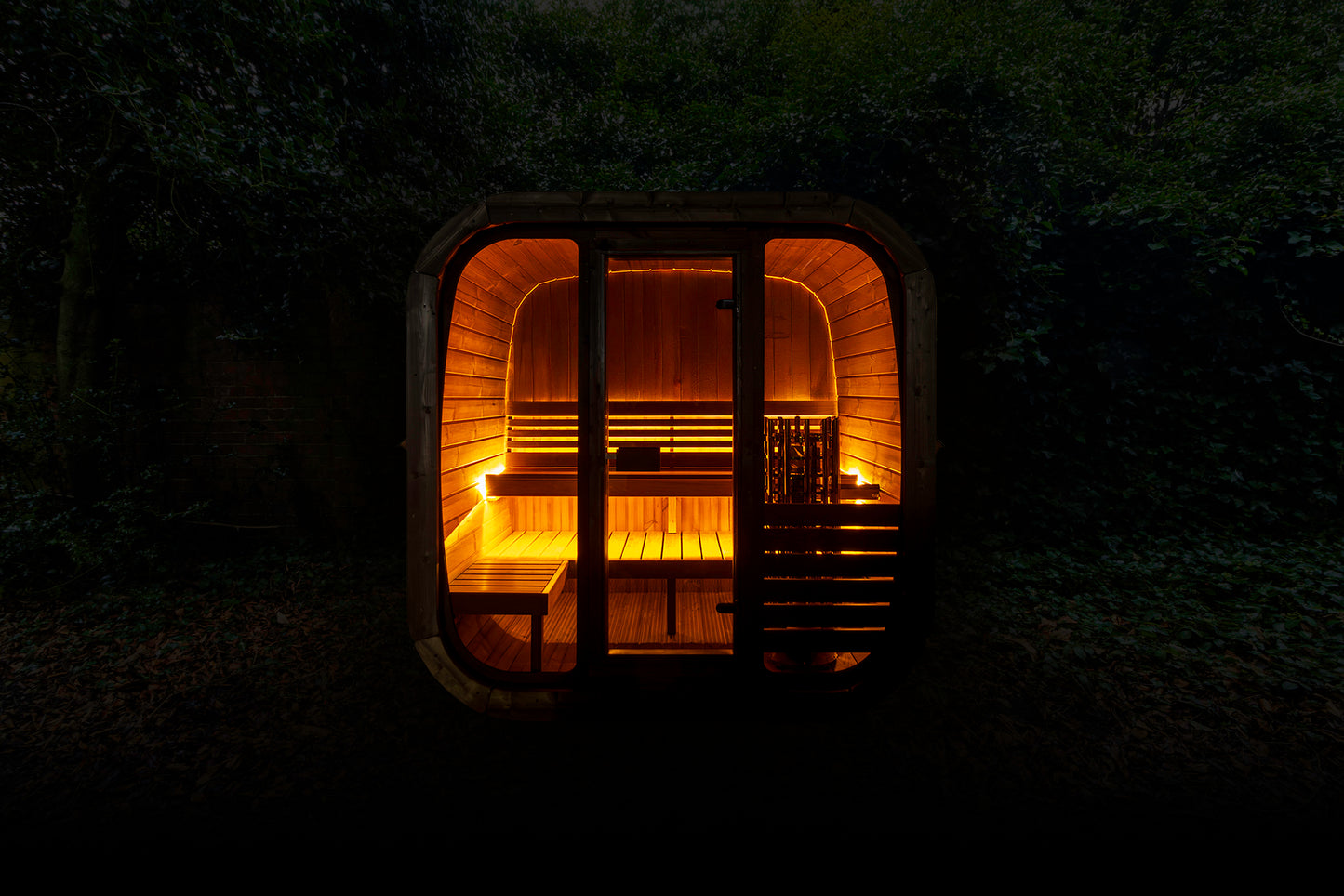 ThermoZen M Outdoor Sauna - 4 Person
